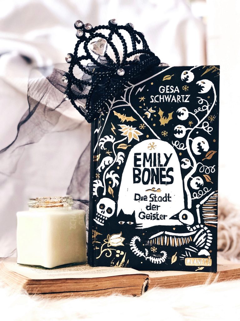 Rezension  Gesa Schwartz – Emily Bones: Die Stadt der Geister