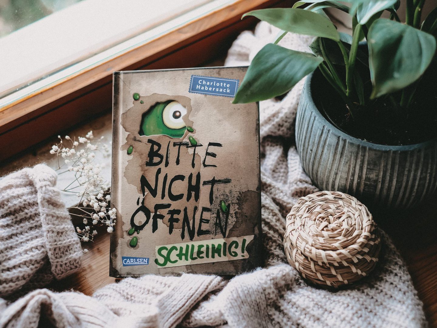 Rezension Charlotte Habersack – Bitte nicht öffnen 2: Schleimig