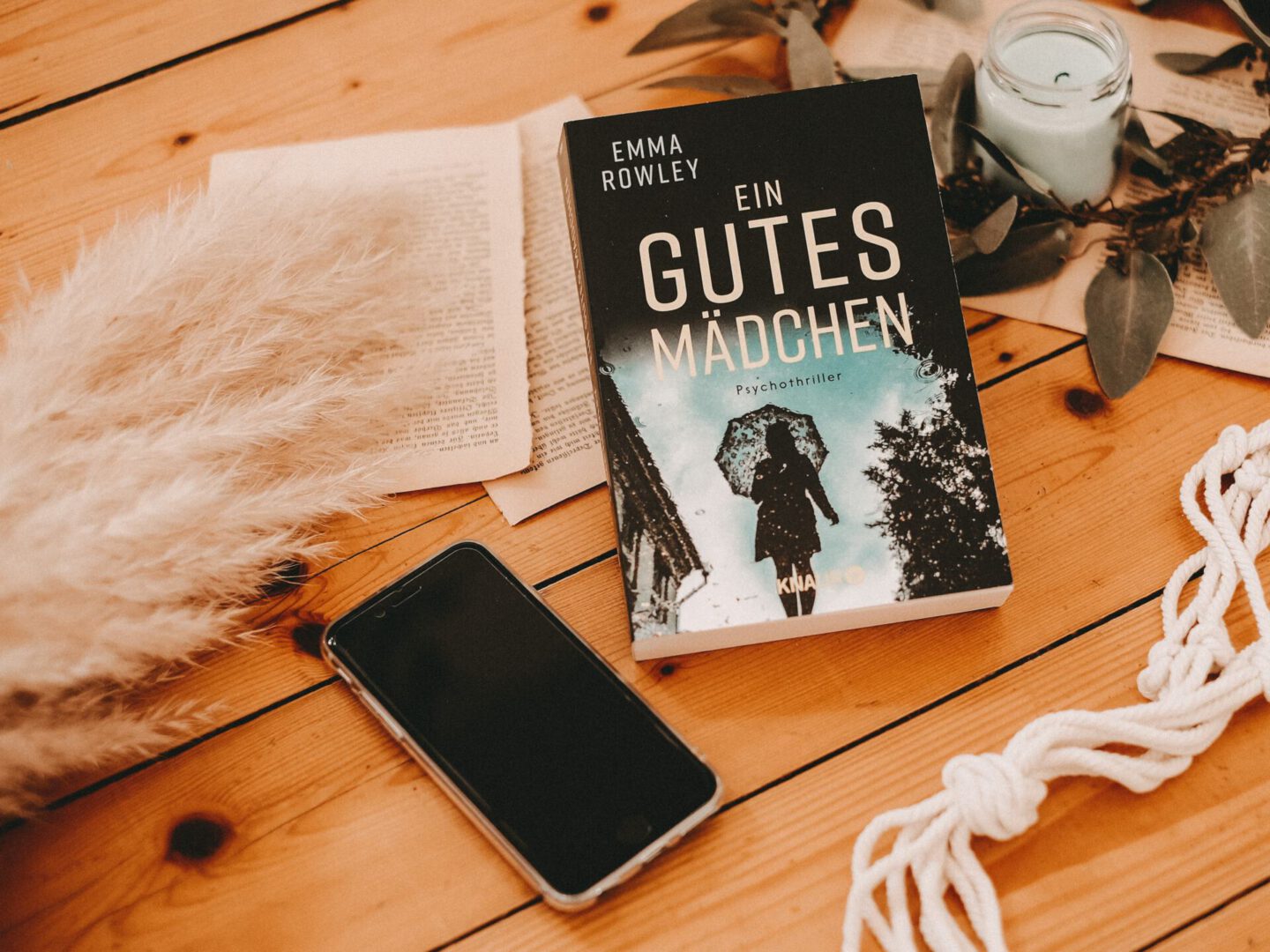 Rezension Emma Rowley – Ein gutes Mädchen