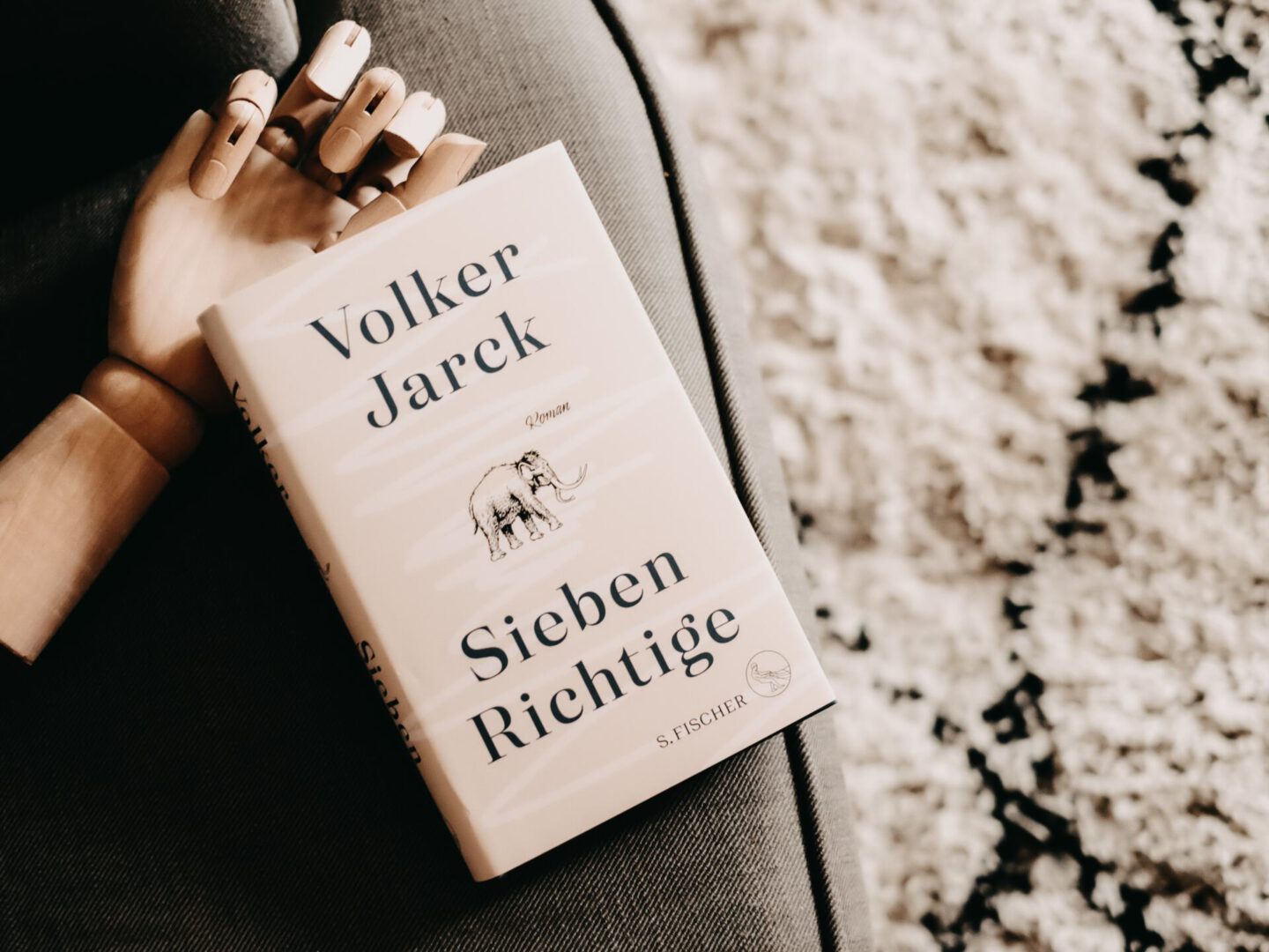 Rezension Volker Jarck – Sieben Richtige